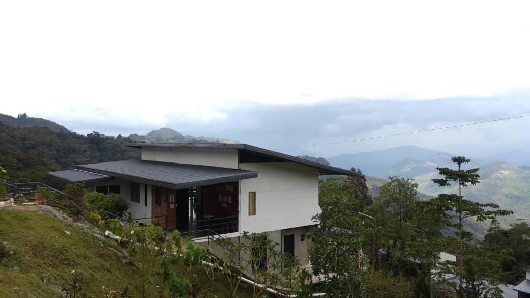 Ayana Holiday Resort Kampong Kundassan Buitenkant foto